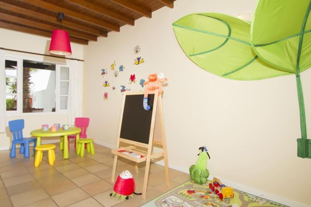 Miguel, 3 Bed With Private Pool Apartment Puerto del Carmen  Bagian luar foto
